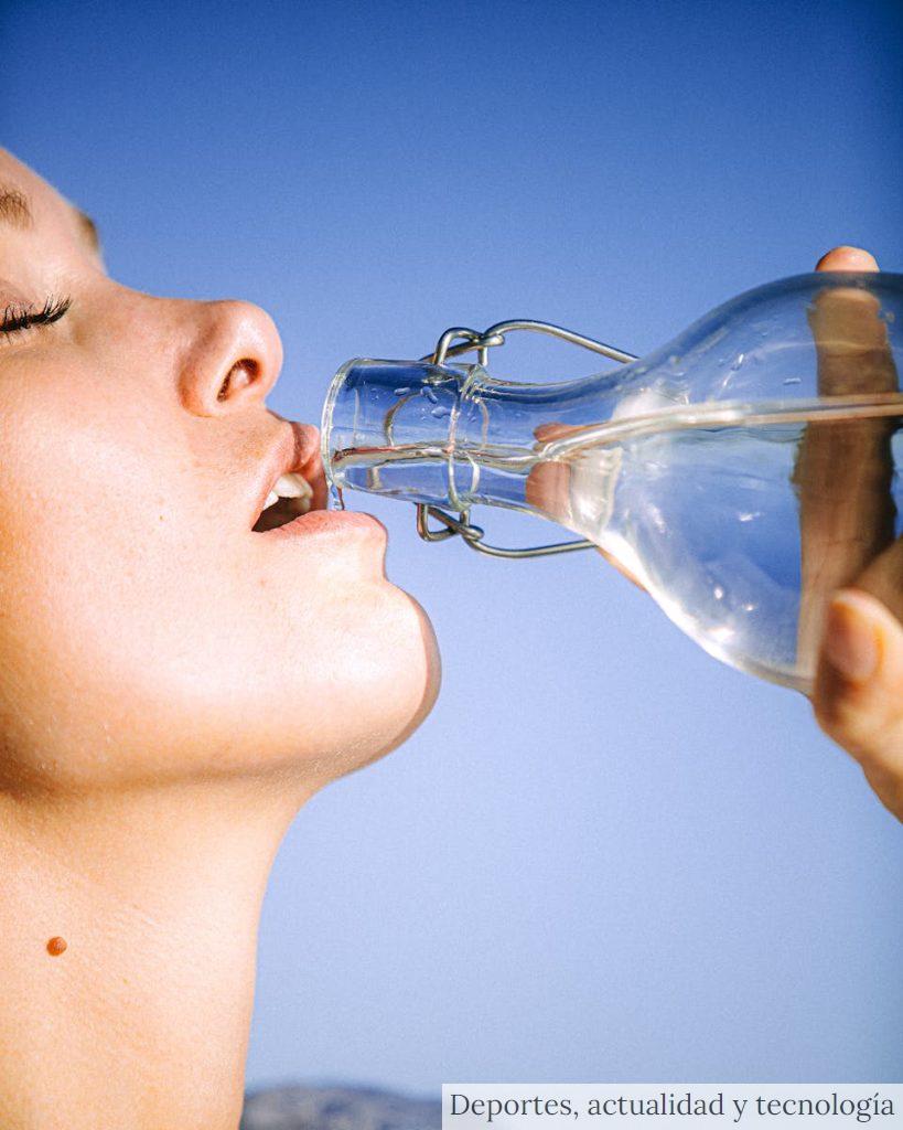 beber agua